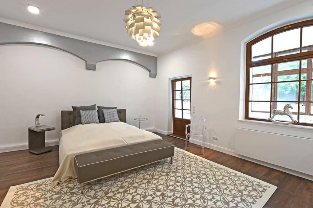 6,5 Luxury Room Apartment - Central Zwickau - 3 Bedrooms - 2 Bathrooms Exterior photo